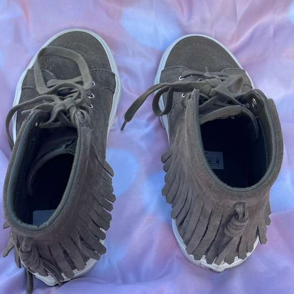 Vans Women’s Sk8-hi Moc Suede With Fringe - Picture 5 of 16